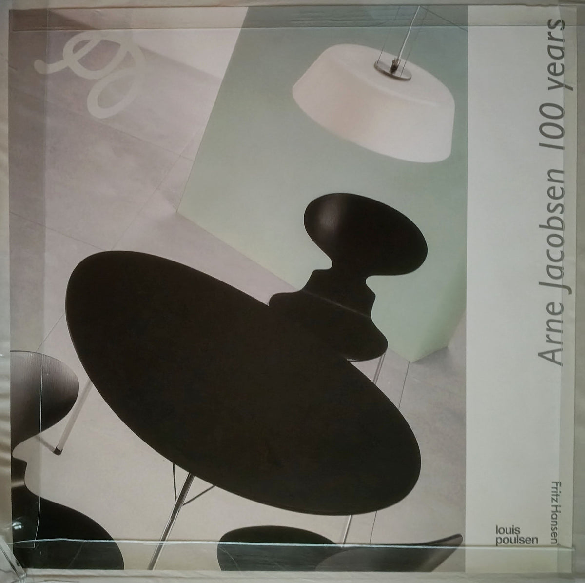 Arne Jacobsen 100 years – forsideplakat i farver med Myren og pendel, Fritz Hansen & Louis Poulsen 2002